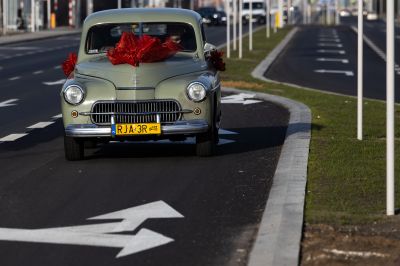 Samoch&oacute;d marki Warszawa wyprodukowany w 1958 roku, fot. Grzegorz Bukała / Urząd Miasta Rzeszowa